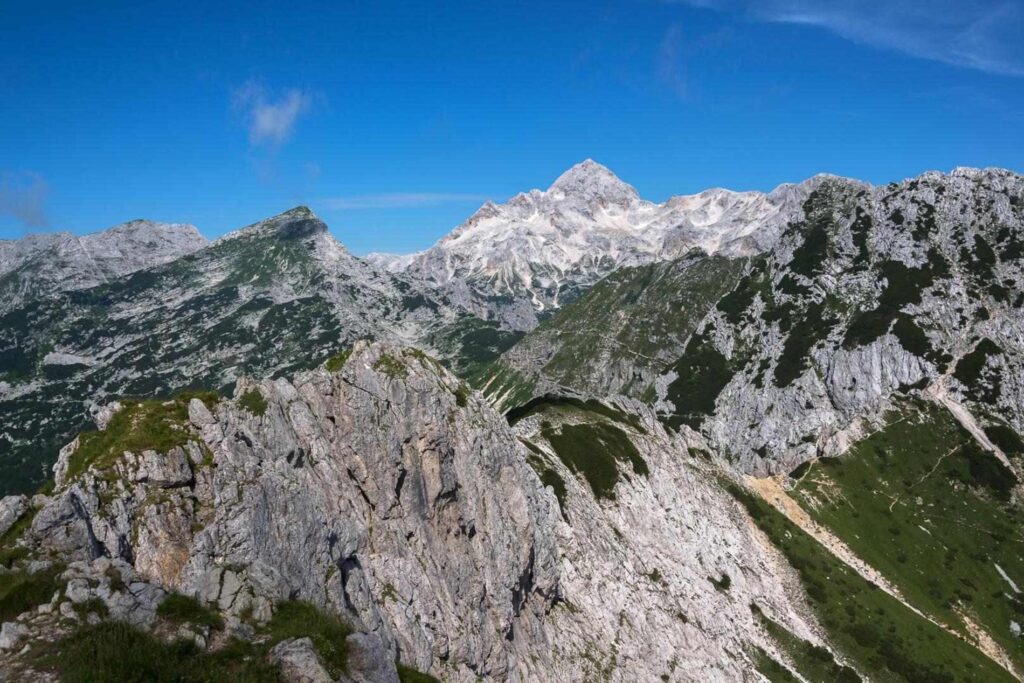 Viševnik, avtor Aleš Krivec